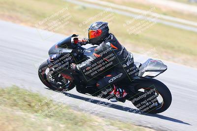 media/Apr-23-2023-TrackXperience (Sun) [[90816c9ee1]]/Level 2/session 2 turn 11/